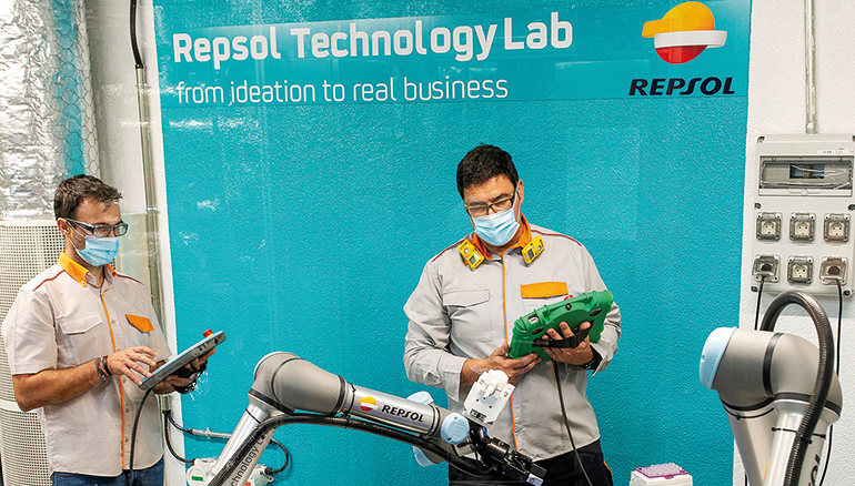 repsol personaliza sus robots colaborativos