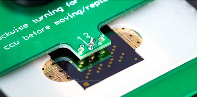 Fraunhofer IPMS colabora con dos startups para desarrollar portamuestras para electrónica orgánica y sensores de gas