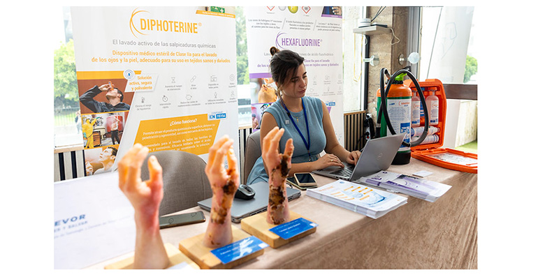 Gran acogida de Iberquimia Huelva en un evento clave para el sector químico español