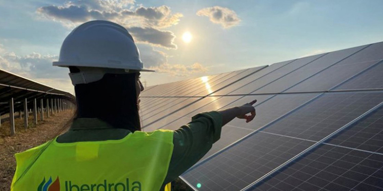 Iberdrola pone en funcionamiento una planta fotovoltaica en Alemania que dotará de energía a Salzgitter