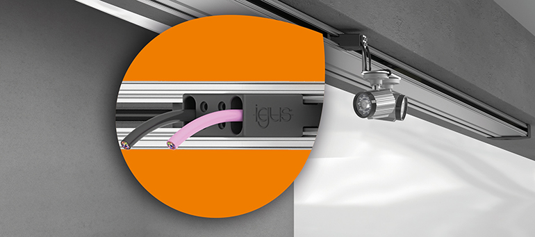 Solución industrial para movimientos de cable sin utilizar cadena portacables