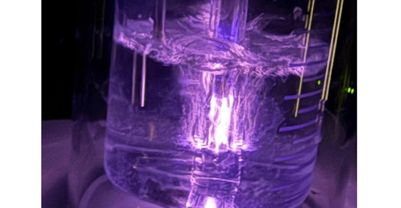 Northwestern University desarrolla un reactor de plasma que convierte metano en metanol