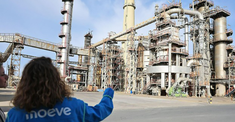 Los parques energéticos de Moeve en Andalucía cumplen seis décadas de innovación industrial