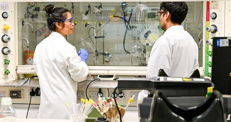 Científicos de Oxford desarrollan una nueva familia de compuestos orgánicos que desafían a la electroquímica