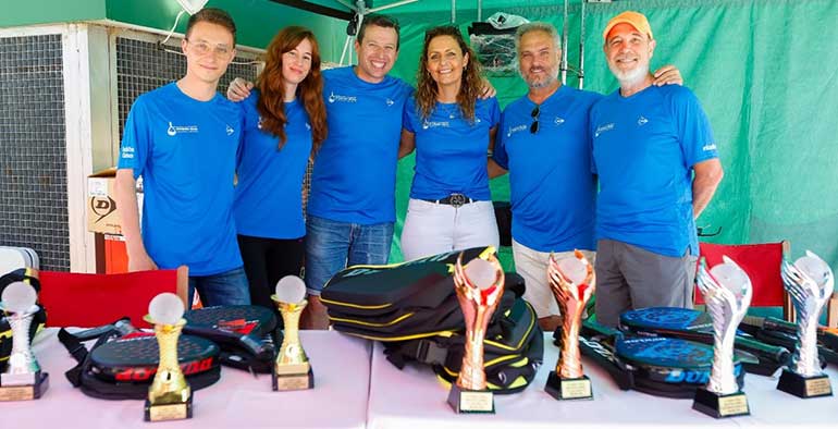 El IV Torneo de Pádel de la Industria Química cosecha un éxito total