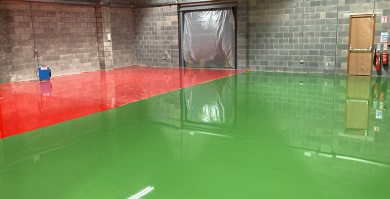 Pavimentos de alta resistencia con acabado brillante y misma base química