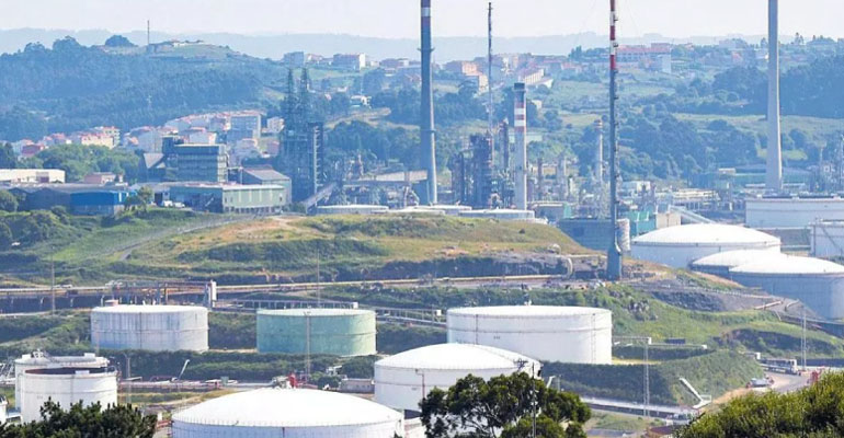  La refinería de Repsol en A Coruña afronta un proceso de transformación para convertirse en polo multienergético de referencia