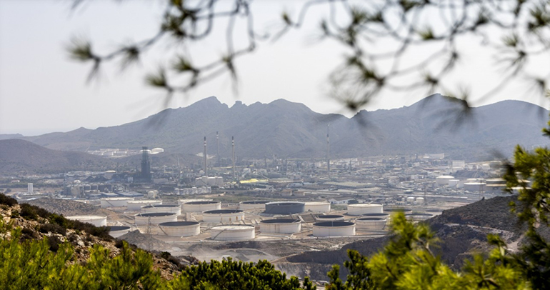 La refinería de Repsol en Cartagena se reactiva y pone en marcha todas sus unidades de producción