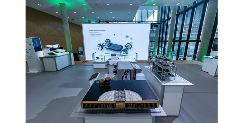 Schaeffler muestra más de 320 innovaciones para acelerar la movilidad conectada y electrificada