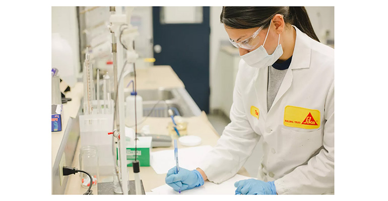 Sika participa en la primera Mención Dual en el Grado en Química de la UAM 