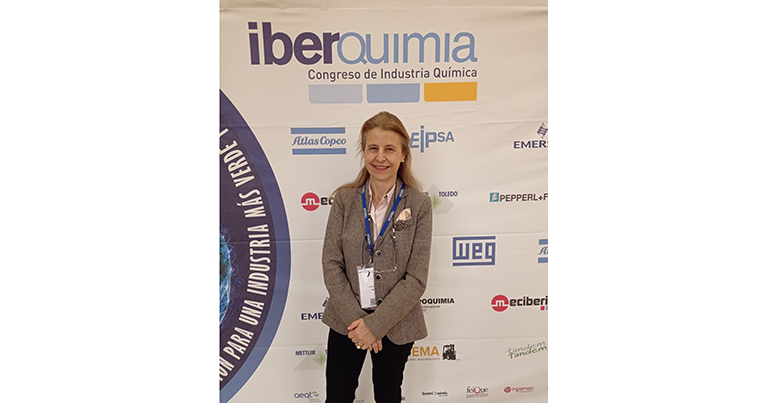 maria mas chacón en la presentación de iberquimia tarragona