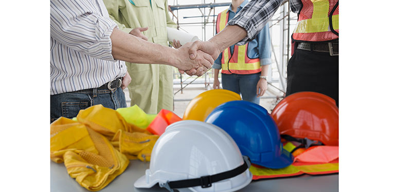 Tecnifuego y el CLÚSIC firman un convenio para unificar criterios técnicos en centrales receptoras de incendios