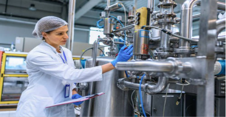 El sector de la Industria química dio empleo a 127.000 personas y decreció un 6,9% en el segundo trimestre de 2025