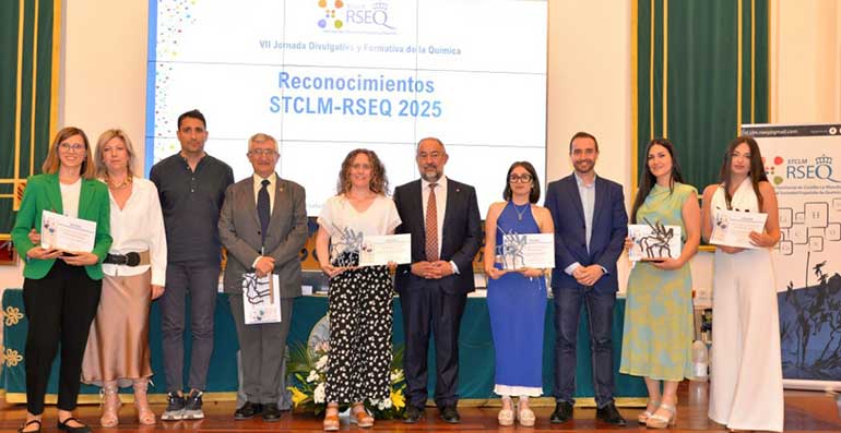 La RSQE celebra la Química en una jornada divulgativa en el campus de la UCLM 