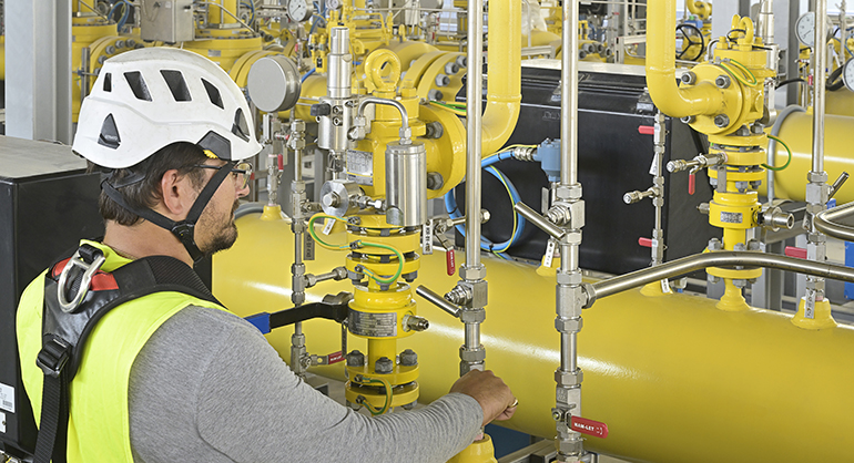 UCT Fluid Solutions: 75 años de innovación en control de flujo industrial