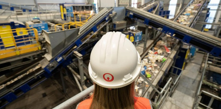Veolia reivindica la seguridad ambiental: abastece de agua a 13,5 millones de personas y evita más de 363.000 toneladas de CO2