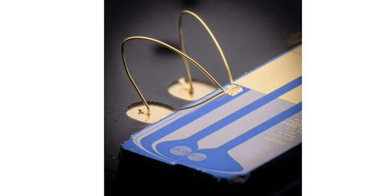 Un equipo de investigadores de la Universidad Técnica de Viena fabrica el condensador más pequeño del mundo