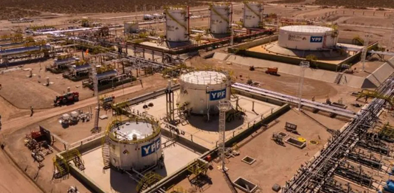 Petroquímica: YPF presenta un nuevo proyecto de inversión en Vaca Muerta de 25.000 millones de dólares