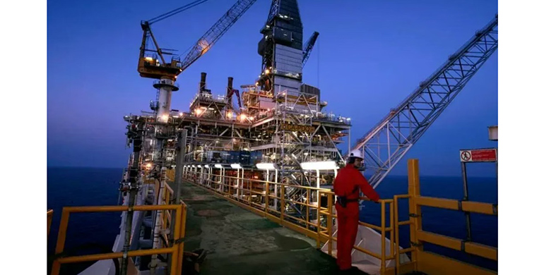 YPF y Eni refuerzan la exploración offshore de Uruguay con dos bloques y nuevos pozos en el horizonte